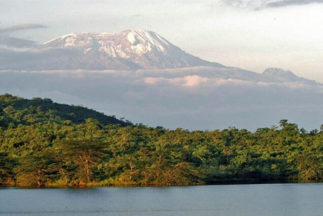 Arusha National Park Tanzania, Tanzania Arusha National Park, Arusha Tanzania things to do,, Arusha National Park Lodges, How big is Arusha National Park. Northern Circuit Safari Tanzania, 4 Days Safari Tanzania, Northern Circuit Tanzania Safari, Tanzania Northern Circuit Itinerary, Arusha National Park Tour