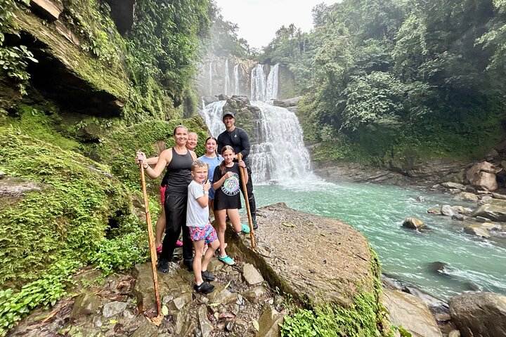 Luxury Escape to Scenic Rusumo Falls, Exclusive Tour to Rusumu Falls Rwanda,immersive Birdwatching in Rusumo Falls Adventure, Fascinating Rusumo Falls History, Serene Rusumu Waterfall Tour