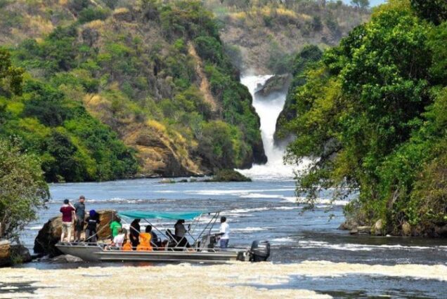 Luxury 4 Days Murchison Falls Safari, Private Murchison Falls National Park safari, Exclusive Safari in Uganda Murchison Falls, Luxury Uganda safari tour, Private Safari Murchison Falls National Park